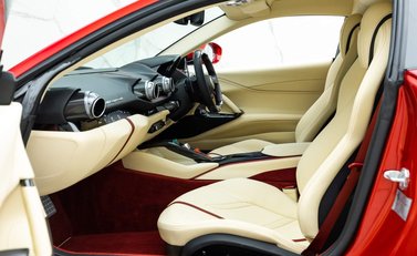 Ferrari 812 Superfast 13