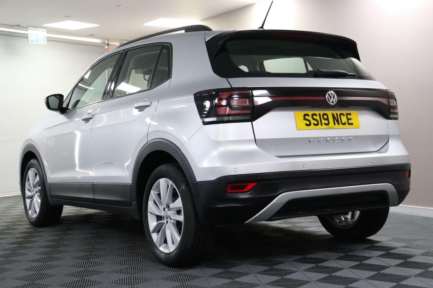 2019 Volkswagen T-Cross — image 18