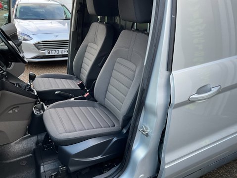 Ford Transit Connect 250 EcoBlue Limited L2 Euro 6 (s/s) 5dr 15
