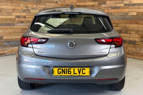 Vauxhall Astra 1.4i Turbo Elite Nav Hatchback 5dr Petrol Auto Euro 6 (s/s) (150 ps) 5