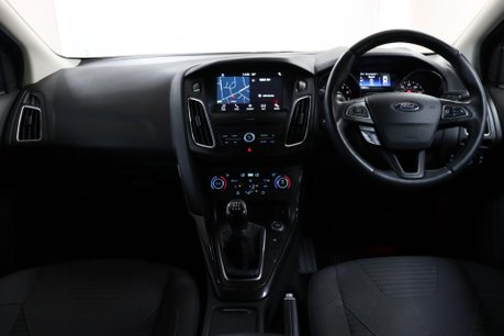 Ford Focus TITANIUM 41