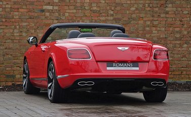 Bentley Continental GT V8 S Convertible Mulliner 8