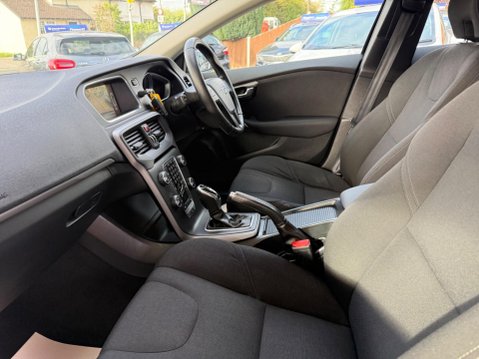 Volvo V40 1.6 D2 ES Nav Powershift Euro 5 (s/s) 5dr 33