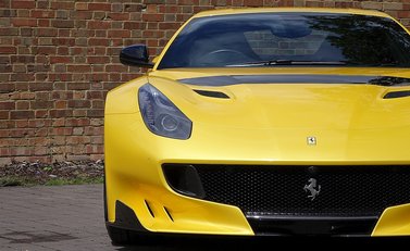 Ferrari F12 TDF 32