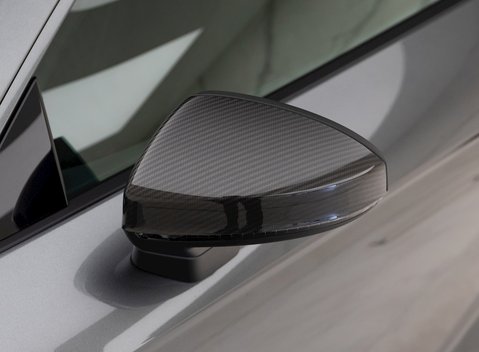 Audi R8 V10 Performance Carbon Black 25