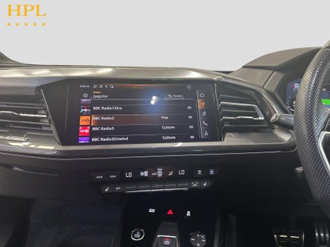 Audi Q4 40 S line SUV 5dr Electric Auto 82kWh (204 ps) Air Con - Alloy Wheels - Blu 18