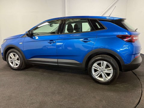 Vauxhall Grandland X 1.2 Grandland X SE T S/S 5dr 3