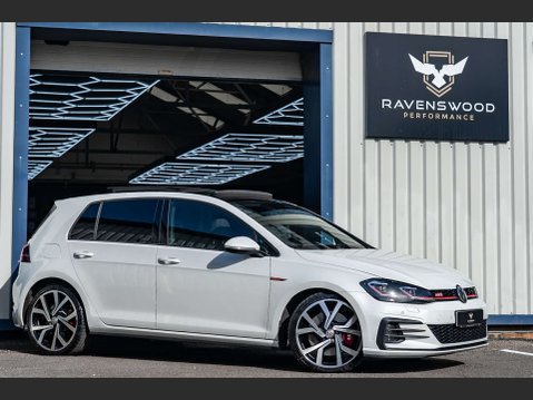 Volkswagen Golf 2.0 Golf GTi Performance TSi Semi-Auto 5dr 1