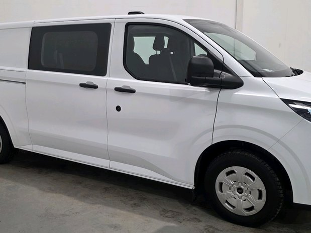 Ford Transit Custom 320 TREND L2H1 DCIV ECOBLUE 3