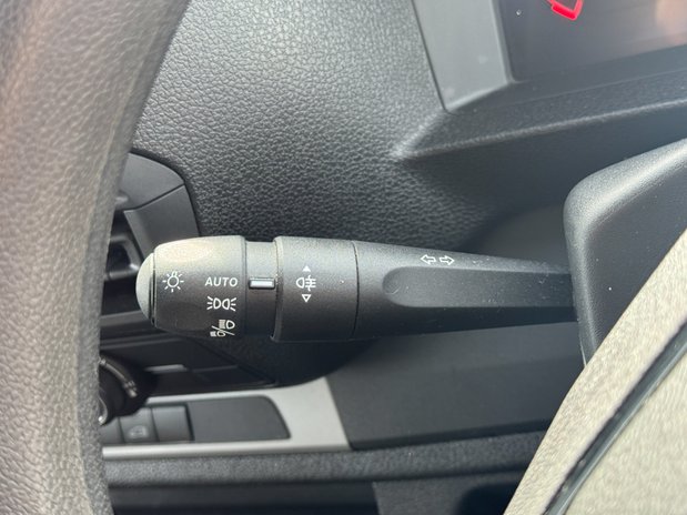 Peugeot Expert MWB L2H1 Low Roof Professional Air Con Cruise Sensors EURO 6 20