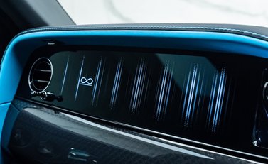 Rolls-Royce Cullinan Series II Black Badge 24