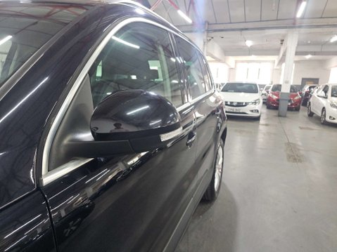 Volkswagen Tiguan 2.0 Tiguan Sport TDI 4Motion 140 Auto 4WD 5dr 98