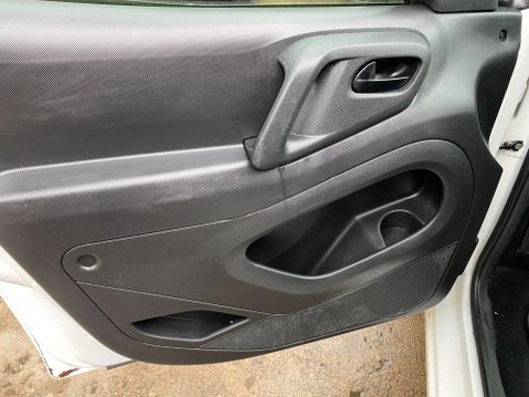 Citroen Berlingo 1.6 HDi 625 LX Panel Van 5dr Diesel Manual L1 (Euro 5) (75 bhp) 36