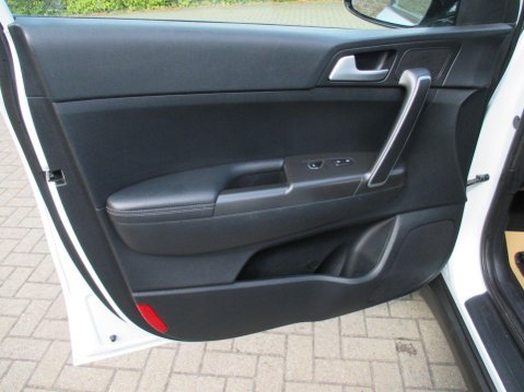 Kia Sportage 1.6 GDi 2 Euro 6 (s/s) 5dr 49