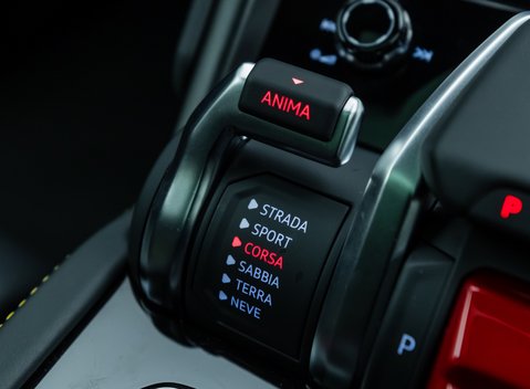 Lamborghini Urus S 26