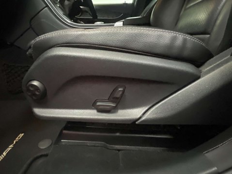 Mercedes-Benz GLC 2.1 GLC 250 D 4Matic AMG Line Auto 4WD 5dr 44