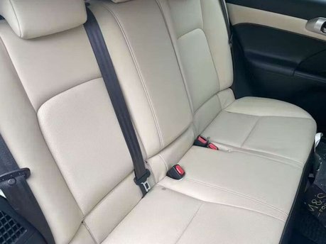 Lexus CT 1.8 200h Luxury Hatchback 5dr Petrol Hybrid CVT Euro 6 (s/s) (136 ps) 7
