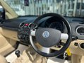 Volkswagen Beetle LUNA 16V 38
