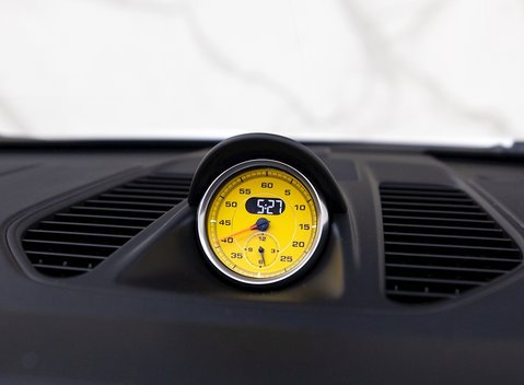 Porsche 911 Carrera S Cabriolet (991.2) 18