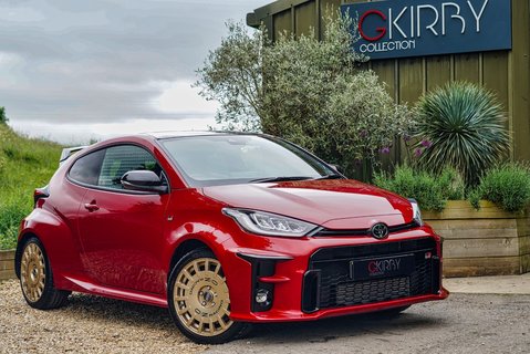 Toyota Yaris GR-Y CIRCUIT 1