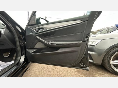 BMW 5 Series 3.0 540i M Sport Auto xDrive Euro 6 (s/s) 4dr 25