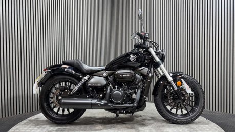 Keeway RKV 2023 ONLY 2K 1 OWNER V TWIN CRUISER BIKE 125CC LEARNER 1