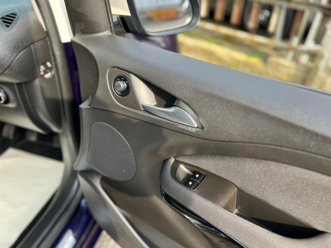 Vauxhall Adam GLAM 45