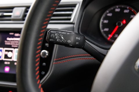 SEAT Arona TSI FR 17