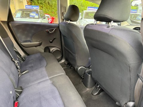 Honda Jazz 1.2 i-VTEC S Euro 5 5dr 23