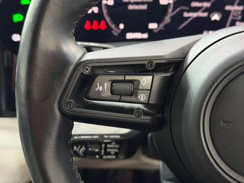 Porsche Taycan Performance Plus 93.4kWh 4S Cross Turismo 5dr Electric Auto 4WD (571 ps) 28