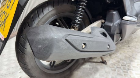 Honda PCX WW 125 2017 1 OWNER SCOOTER 125CC RUNNING PROJECT BIKE 16