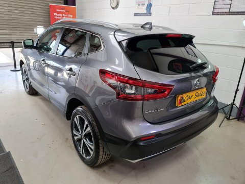 Nissan Qashqai 1.6 DIG-T N-Connecta Euro 6 (s/s) 5dr 7
