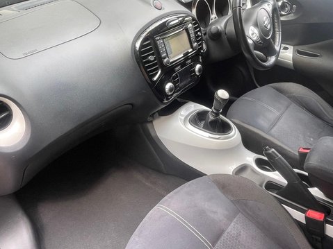 Nissan Juke 1.2 DIG-T N-Connecta Euro 6 (s/s) 5dr 21