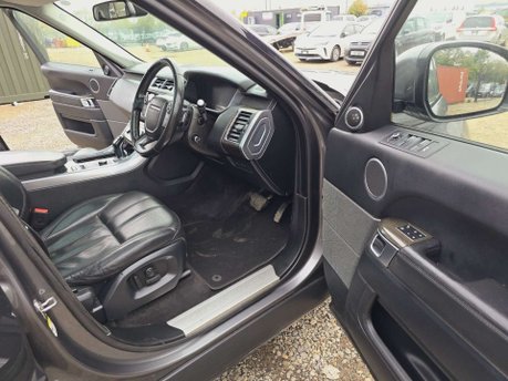 Land Rover Range Rover Sport 3.0 SD V6 HSE Auto 4WD Euro 6 (s/s) 5dr 29