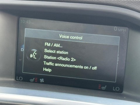Volvo V60 2.0 D3 R-Design Nav Auto Euro 6 (s/s) 5dr 23