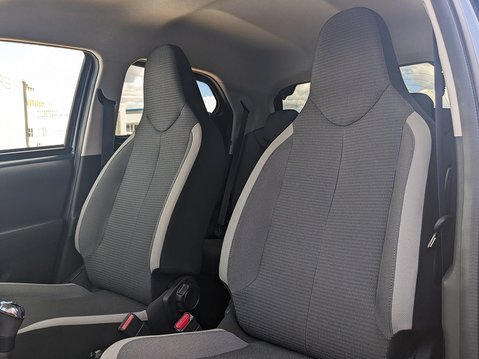 Toyota Aygo VVT-I X-TREND TSS 21