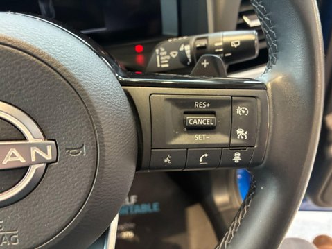 Nissan Qashqai 1.3 DIG-T MHEV N-Connecta XTRON Euro 6 (s/s) 5dr 22