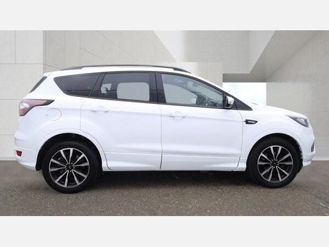 Ford Kuga 1.5T EcoBoost ST-Line Euro 6 (s/s) 5dr 3