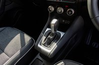 Renault Captur TECHNO E-TECH 34