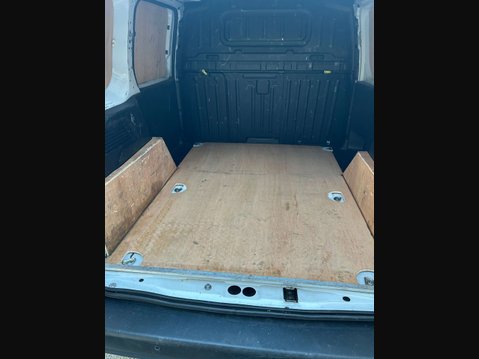 Peugeot Partner 1.5 BlueHDi 1000 Professional Premium + Standard Panel Van 5dr Diesel Manua 16