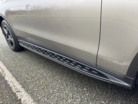 Mercedes-Benz GLC GLC 300 MHEV 4Matic AMG Line Auto Petrol SAT NAV/PARKTRONIC/SIDE STEPS 37