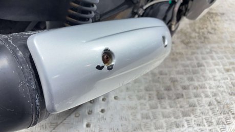 Yamaha Majesty 125 2004 YP125 32K PROJECT LARGE MAXI SCOOTER 125CC 12