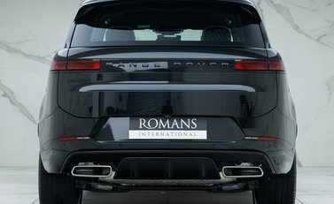 Land Rover Range Rover Sport P550e Autobiography 22