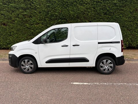 Peugeot Partner 1.5 BlueHDi 1000 Professional Standard Panel Van SWB Euro 6 5dr 4