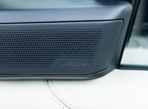 Land Rover Range Rover P530 FIRST EDITION LWB 30