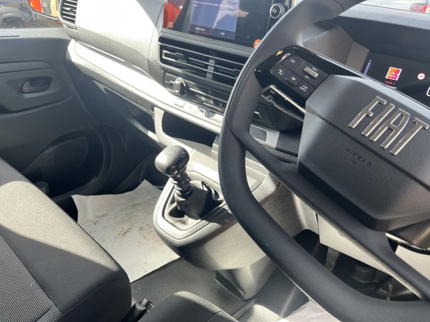 Fiat Scudo SCUDO L2 DIESEL 2.0 MultiJet 145 Crew Van Special Edition Amps 11