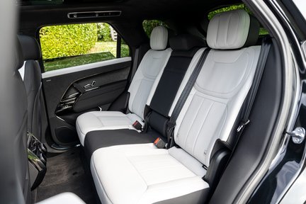 Land Rover Range Rover Sport FIRST EDITION 26