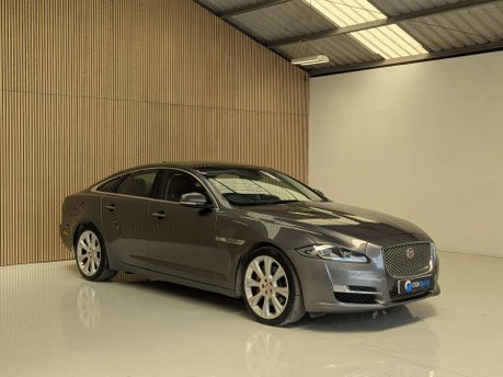 Jaguar XJ 3.0 XJ Portfolio V6 D Auto 4dr 6