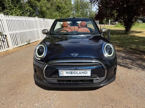 Mini Convertible COOPER EXCLUSIVE 2