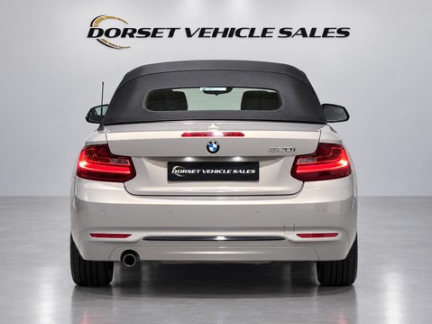 BMW 2 Series 2.0 220i Sport Euro 6 (s/s) 2dr 11